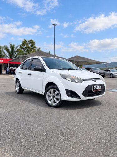 Ford Fiesta sedan 1.0 2013