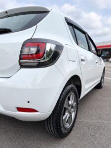 Renault Sandero Vibe 1.0 2017 - foto 7